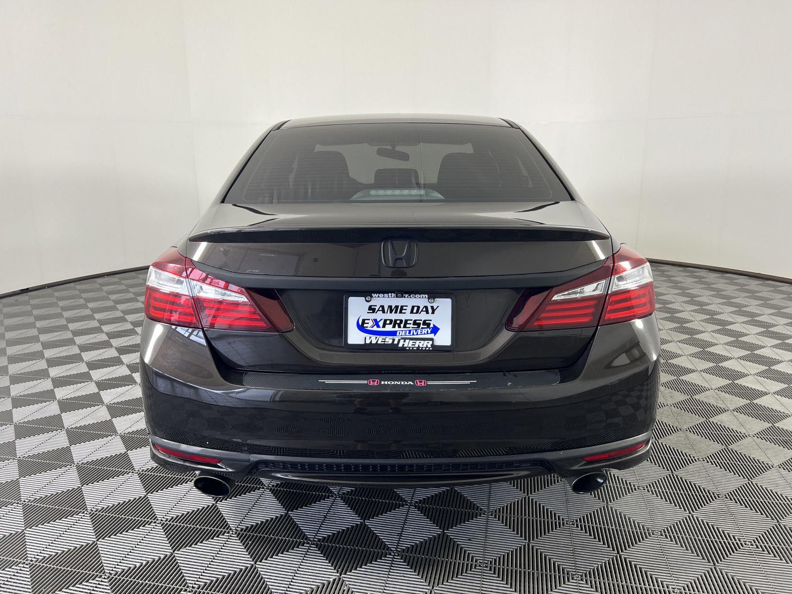 Used 2017 Honda Accord Sedan Sport SE Sedan