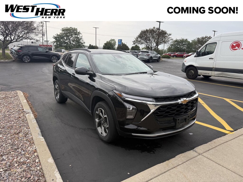 Used 2024 Chevrolet Trax LT SUV