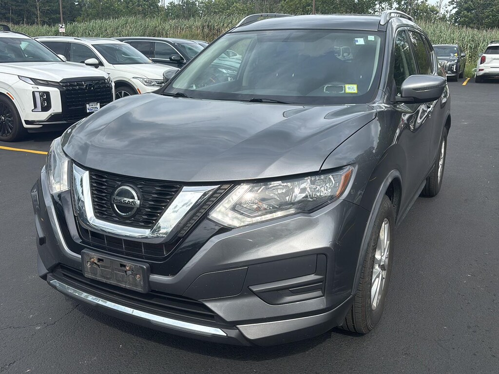 Used 2018 Nissan Rogue SV SUV