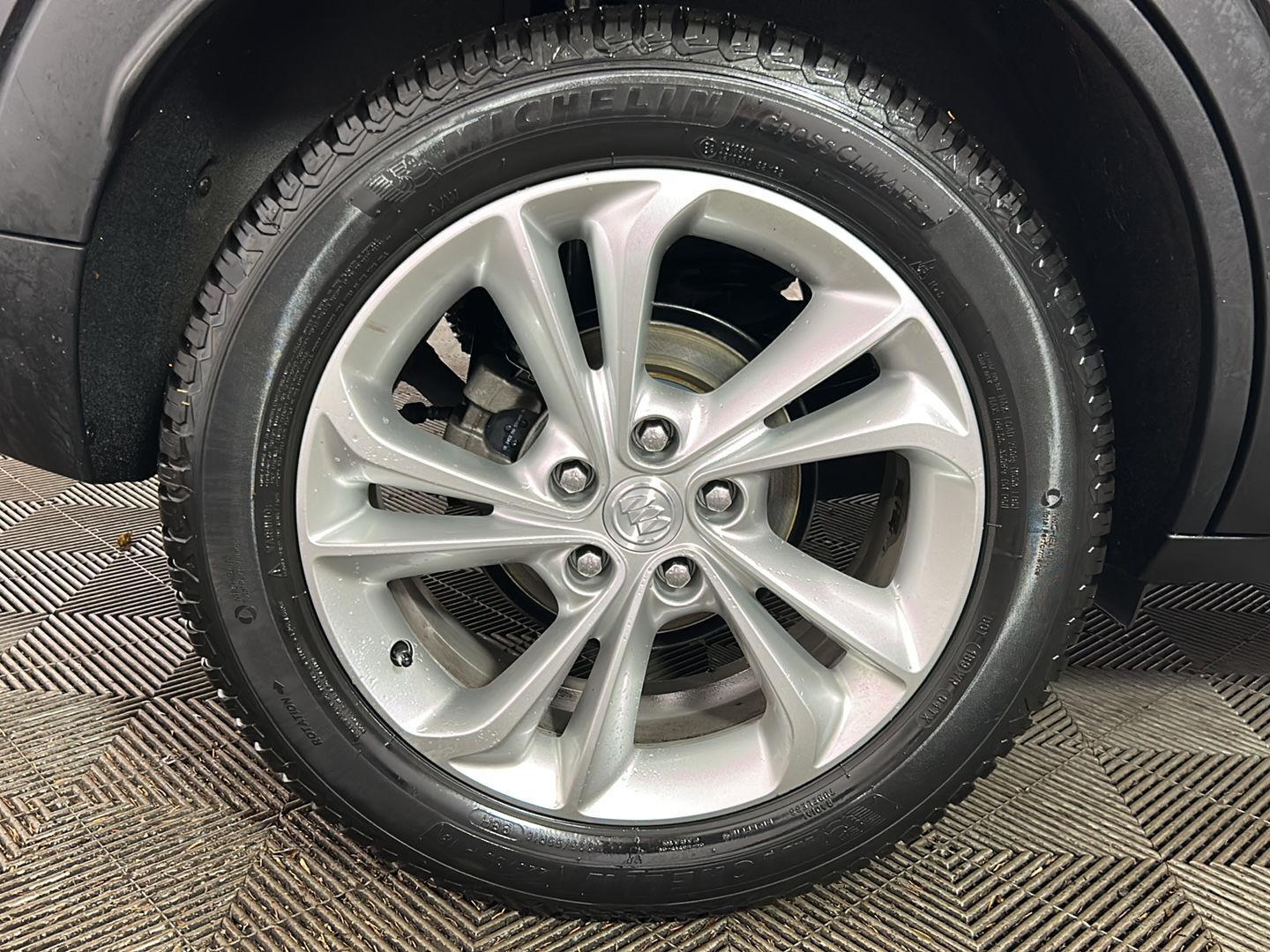 Used 2022 Buick Encore GX Preferred SUV