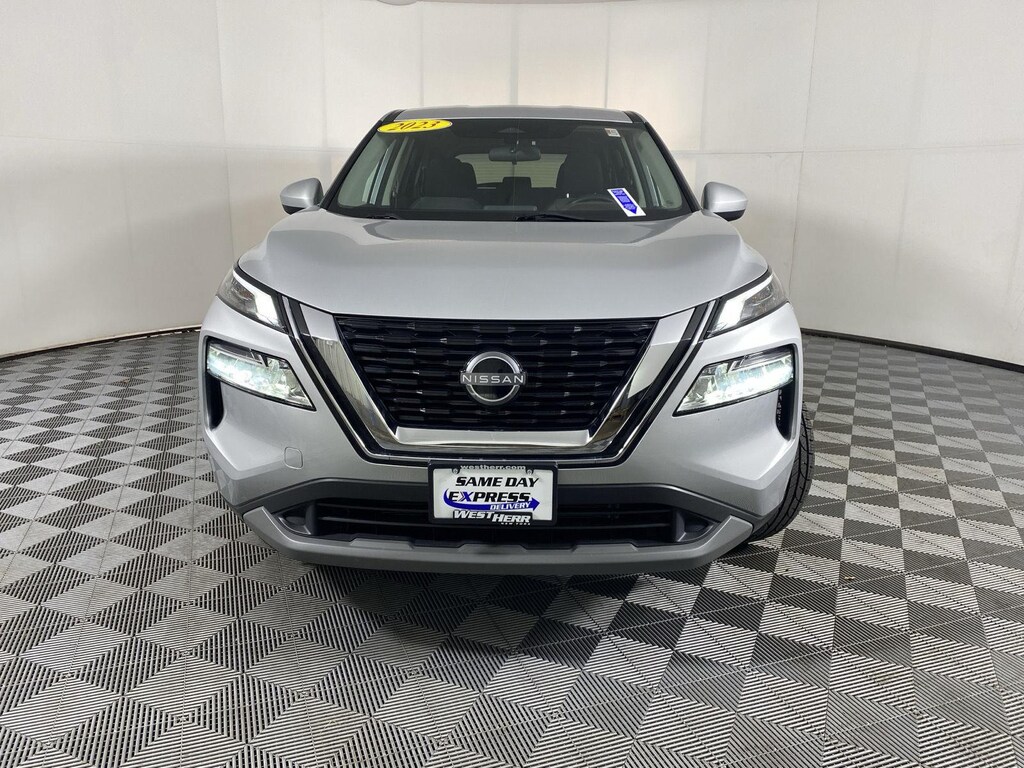 Used 2023 Nissan Rogue SV SUV