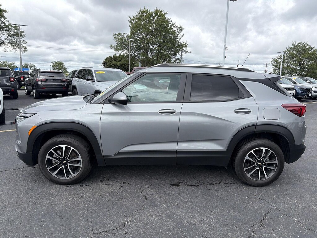 Used 2024 Chevrolet Trailblazer LT SUV