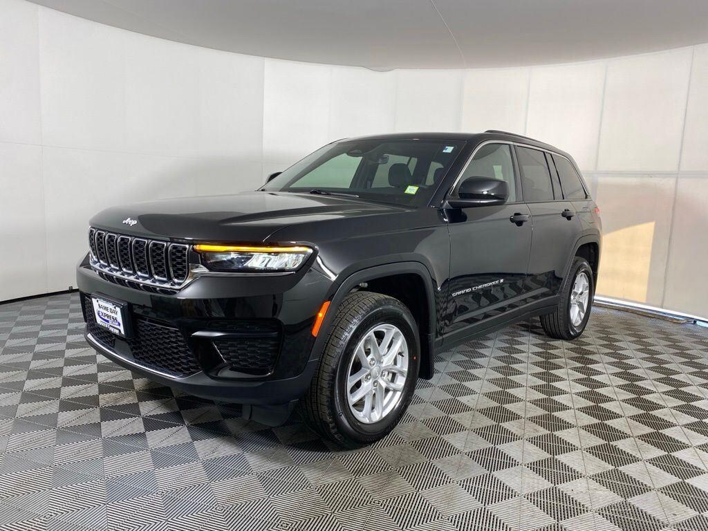 Used 2025 Jeep Grand Cherokee Laredo X SUV