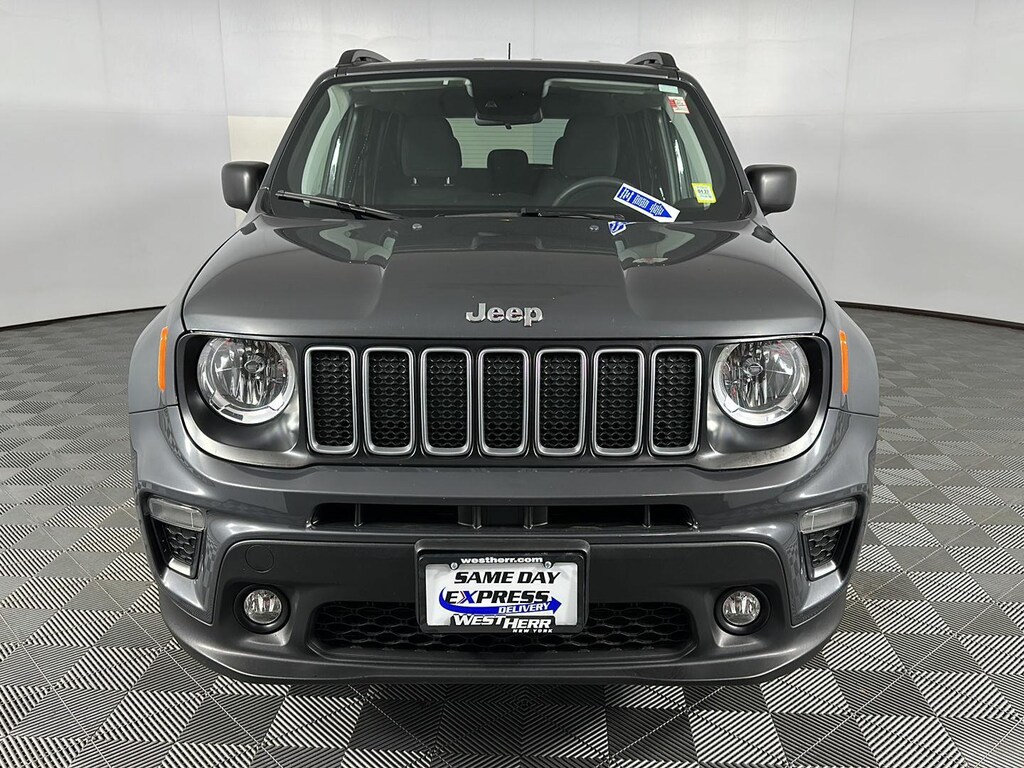Used 2022 Jeep Renegade Latitude SUV