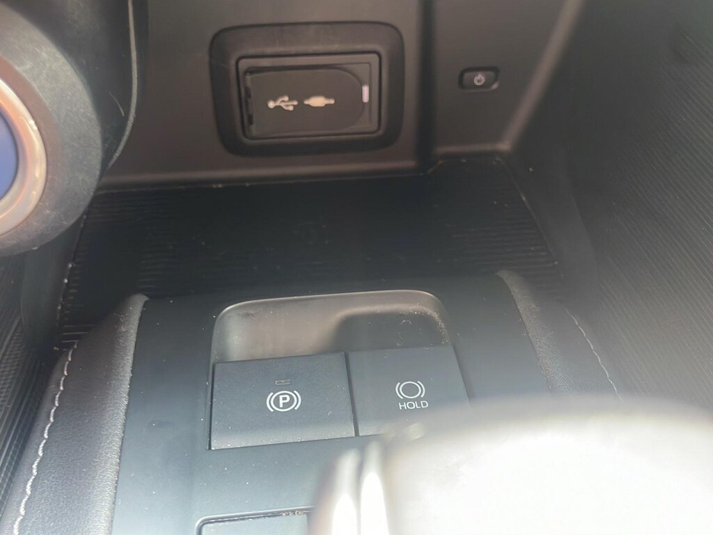 Certified 2022 Toyota Venza XLE