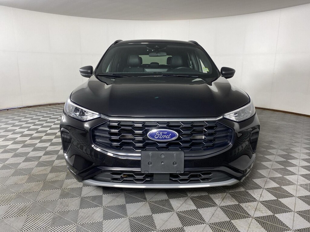 Used 2023 Ford Escape UT