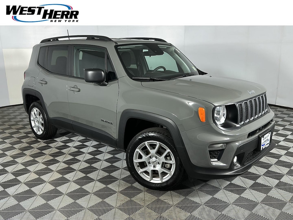 Used 2022 Jeep Renegade Latitude SUV