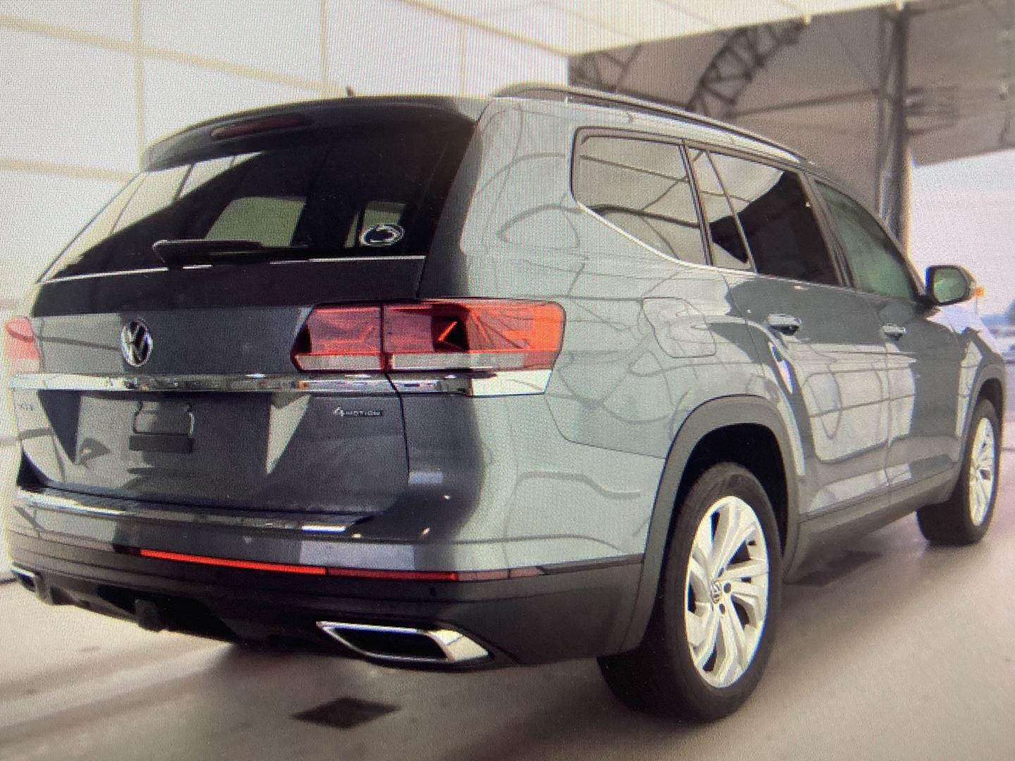 Used 2023 Volkswagen Atlas 3.6L V6 SE w/Technology SUV