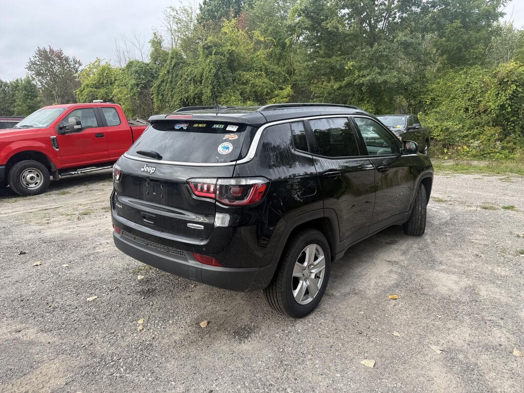 Used 2022 Jeep Compass Latitude SUV