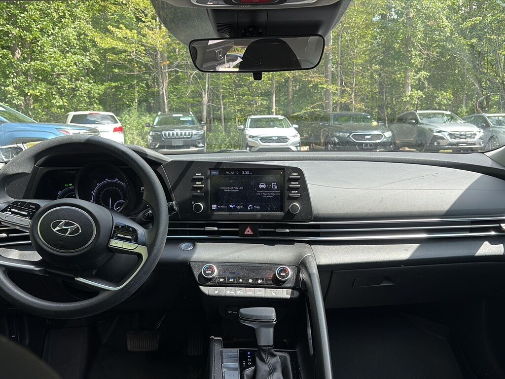 Used 2022 Hyundai Elantra Hybrid Blue Sedan