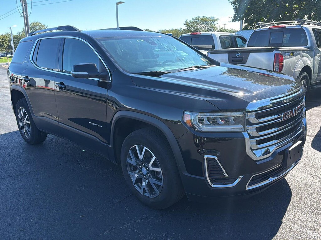 Used 2023 GMC Acadia SLE