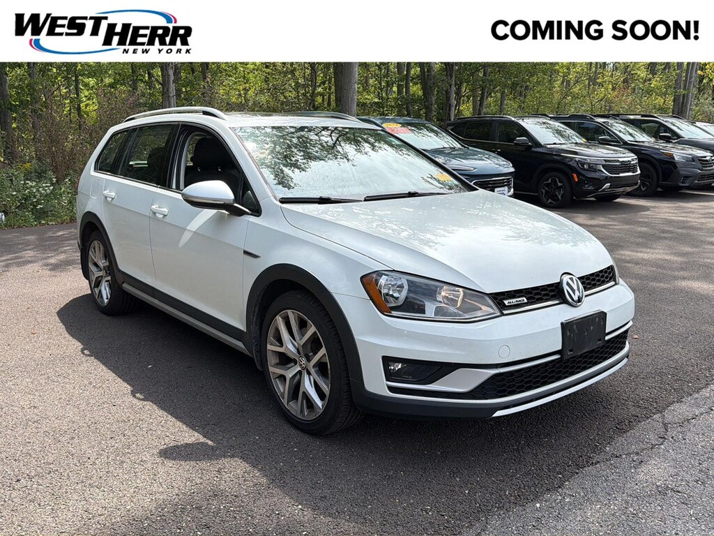 Used 2017 Volkswagen Golf Alltrack SEL Car