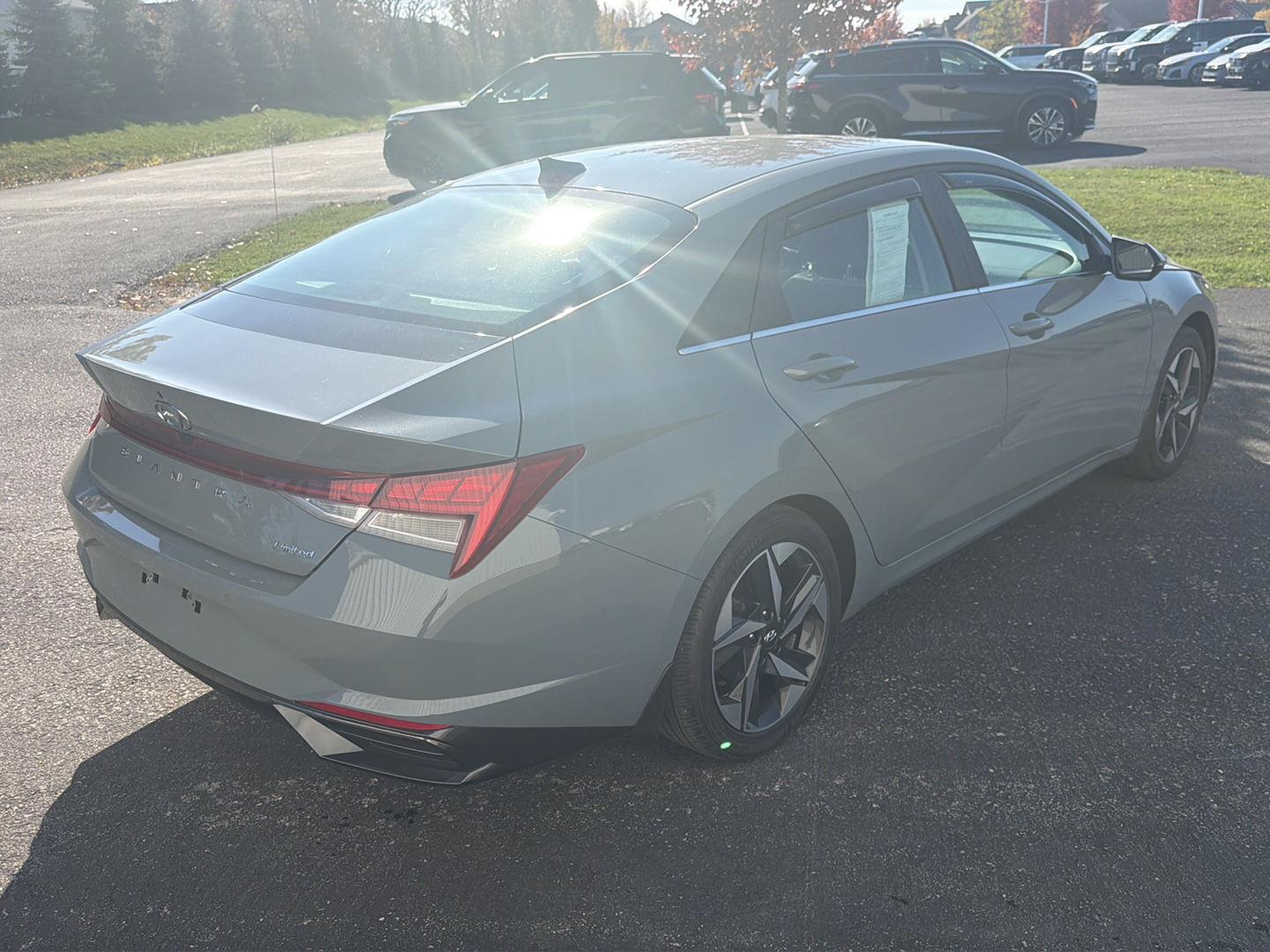 Used 2023 Hyundai Elantra Limited Sedan