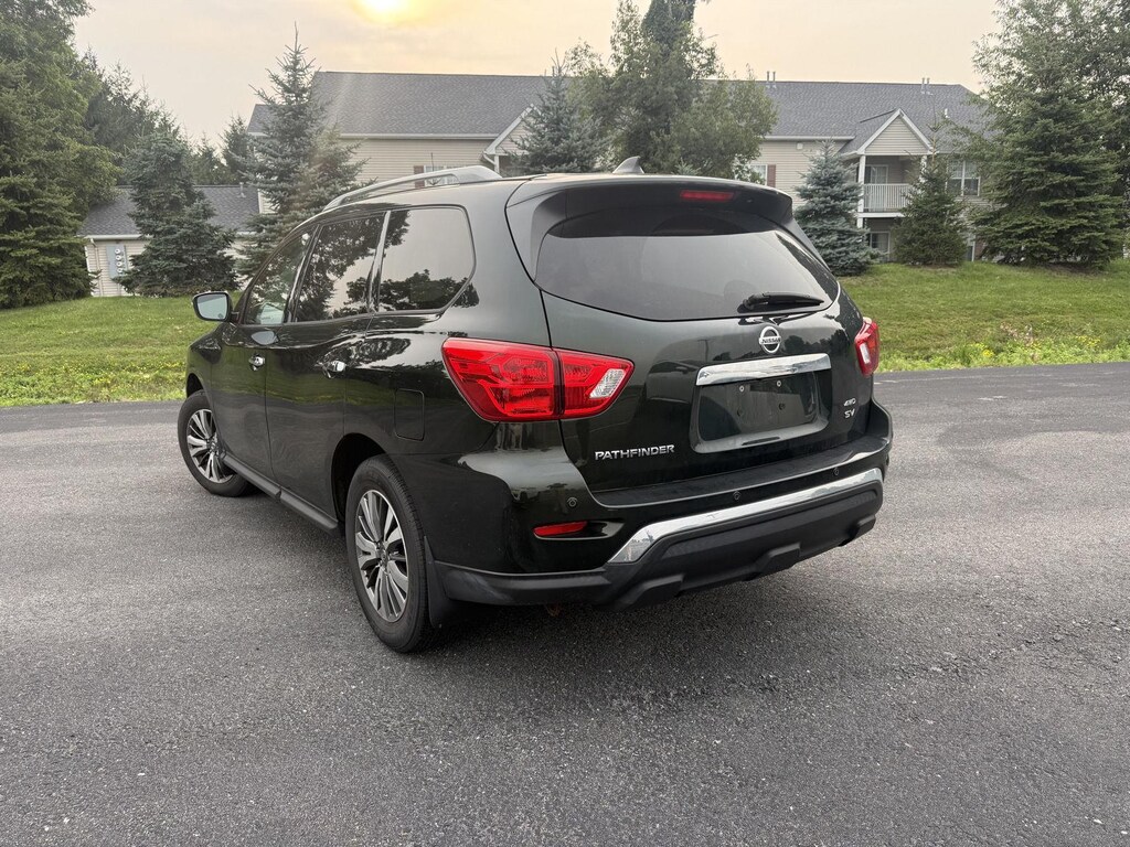 Used 2019 Nissan Pathfinder SV SUV