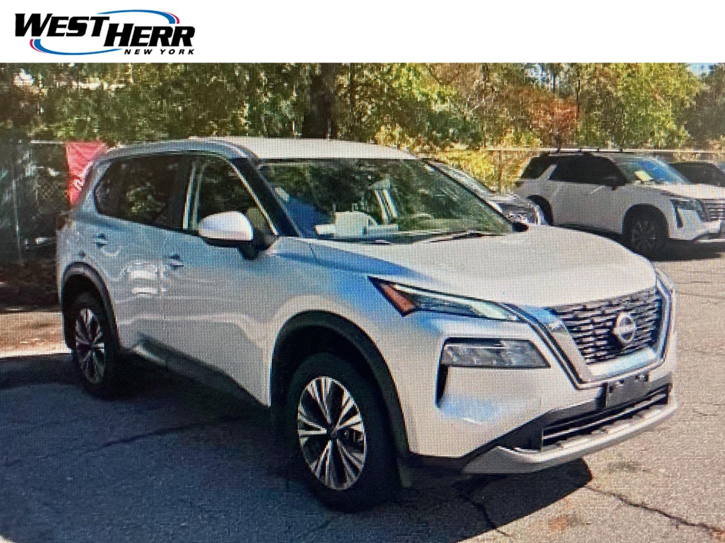  Nissan Rogue