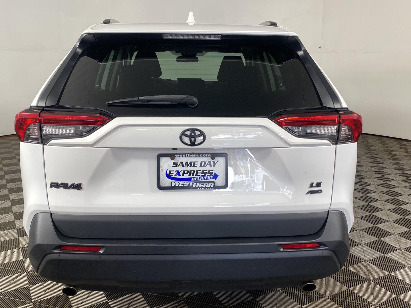 Used 2020 Toyota RAV4 LE SUV