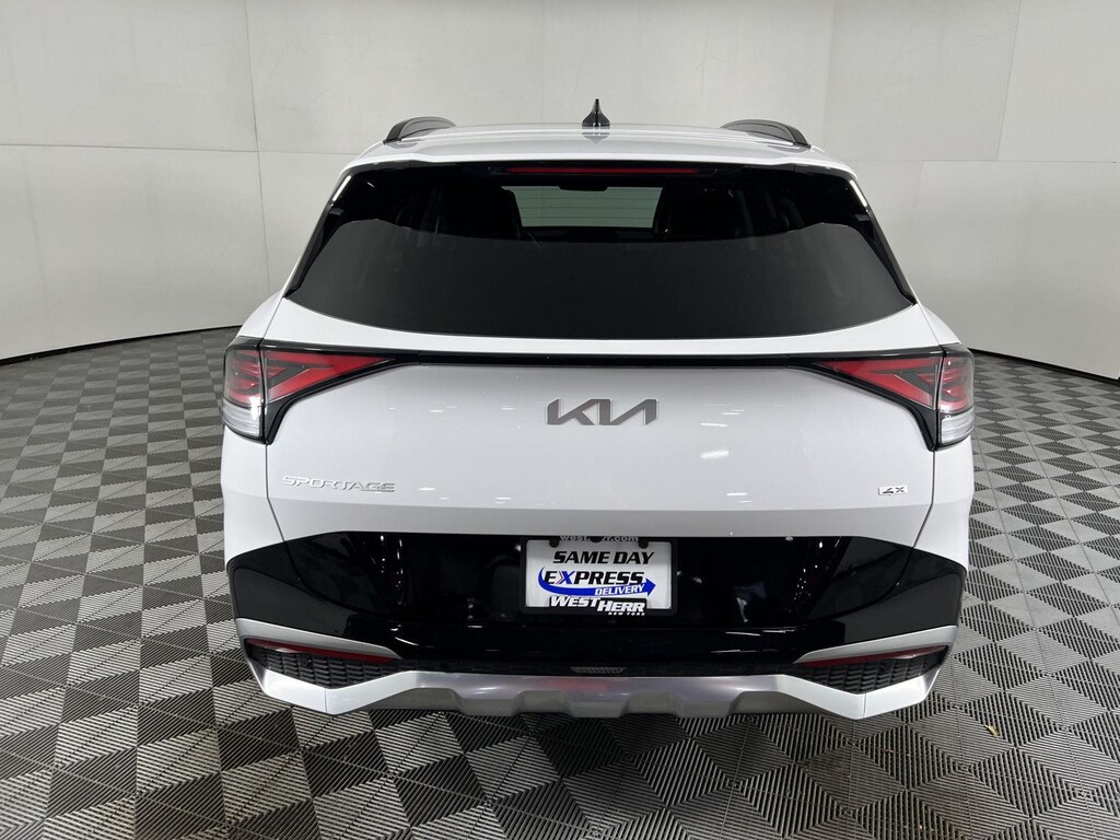 Used 2024 Kia Sportage SX-Prestige SUV