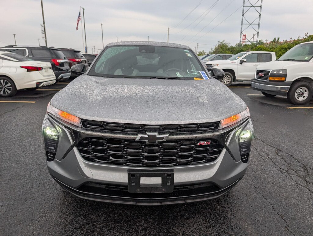 Used 2025 Chevrolet Trax 1RS SUV