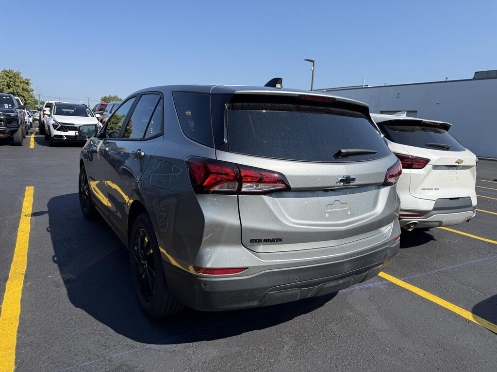 Used 2023 Chevrolet Equinox LS SUV