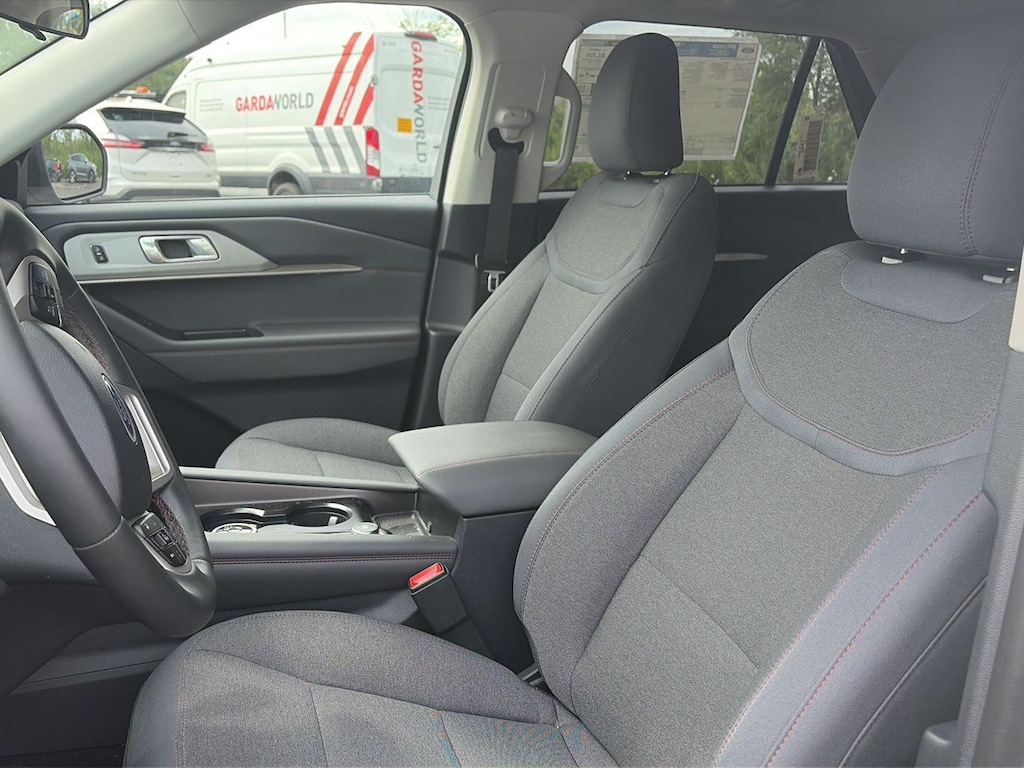 Used 2026 Ford Explorer Active SUV