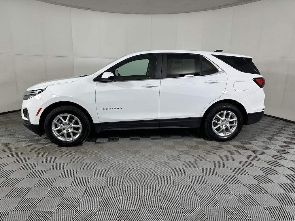 Used 2024 Chevrolet Equinox LT SUV