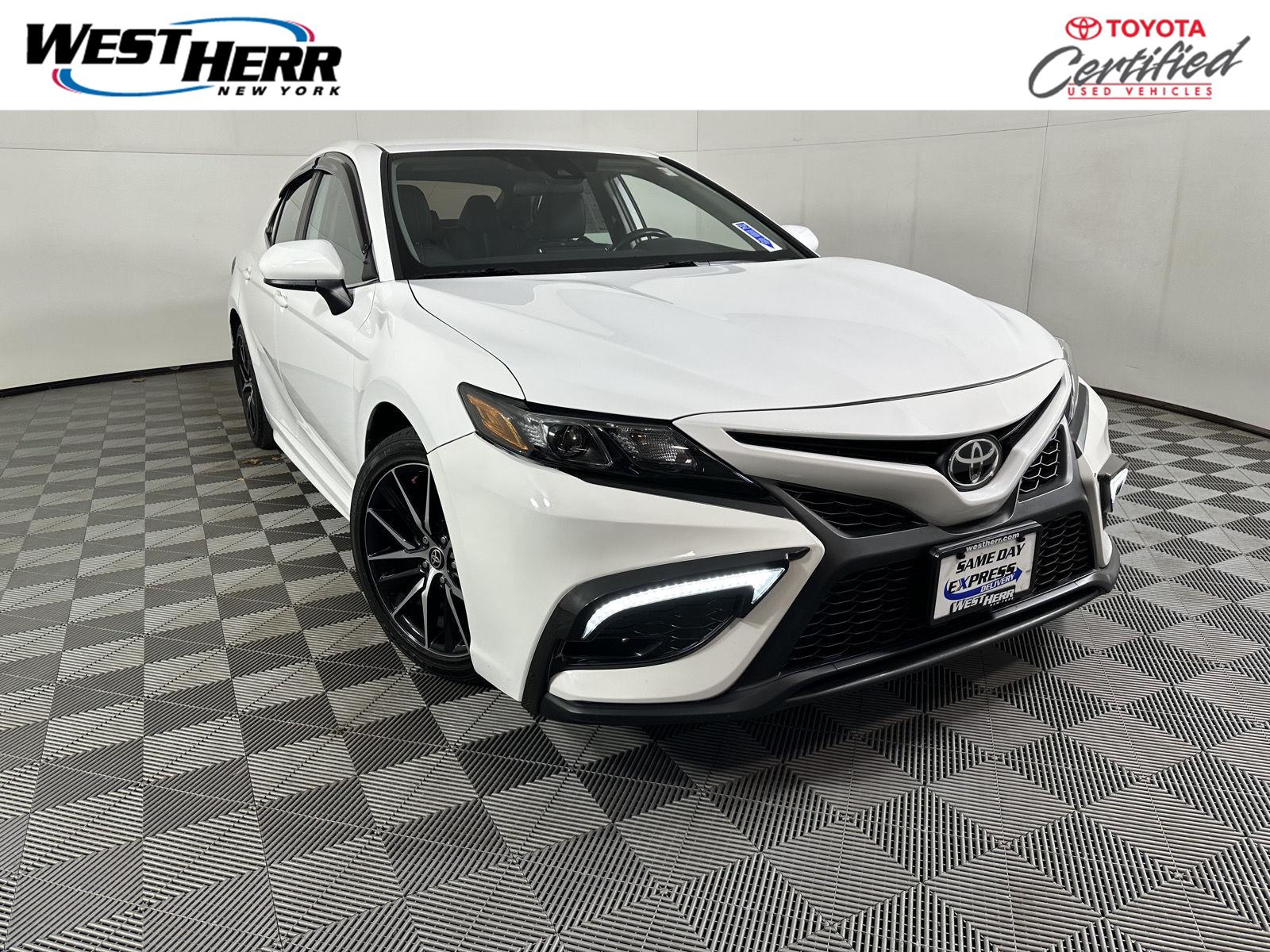 Certified 2021 Toyota Camry SE Sedan