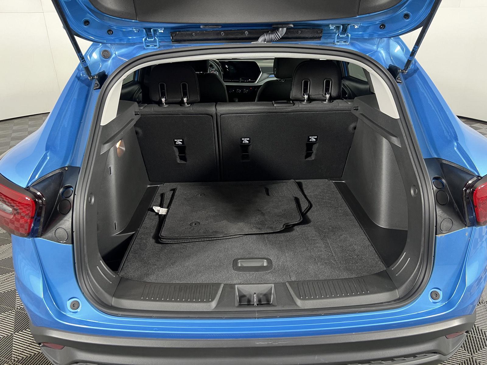 Used 2025 Chevrolet Trax LS SUV