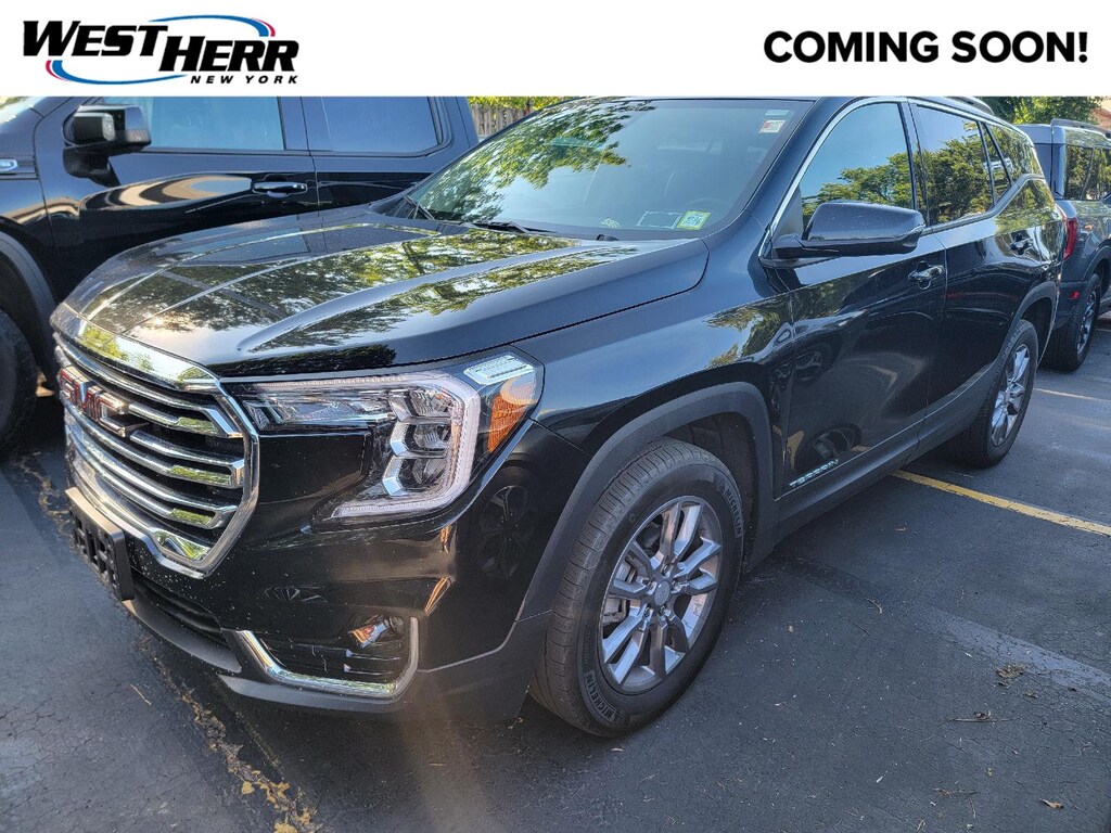 Used 2024 GMC Terrain SLT SUV