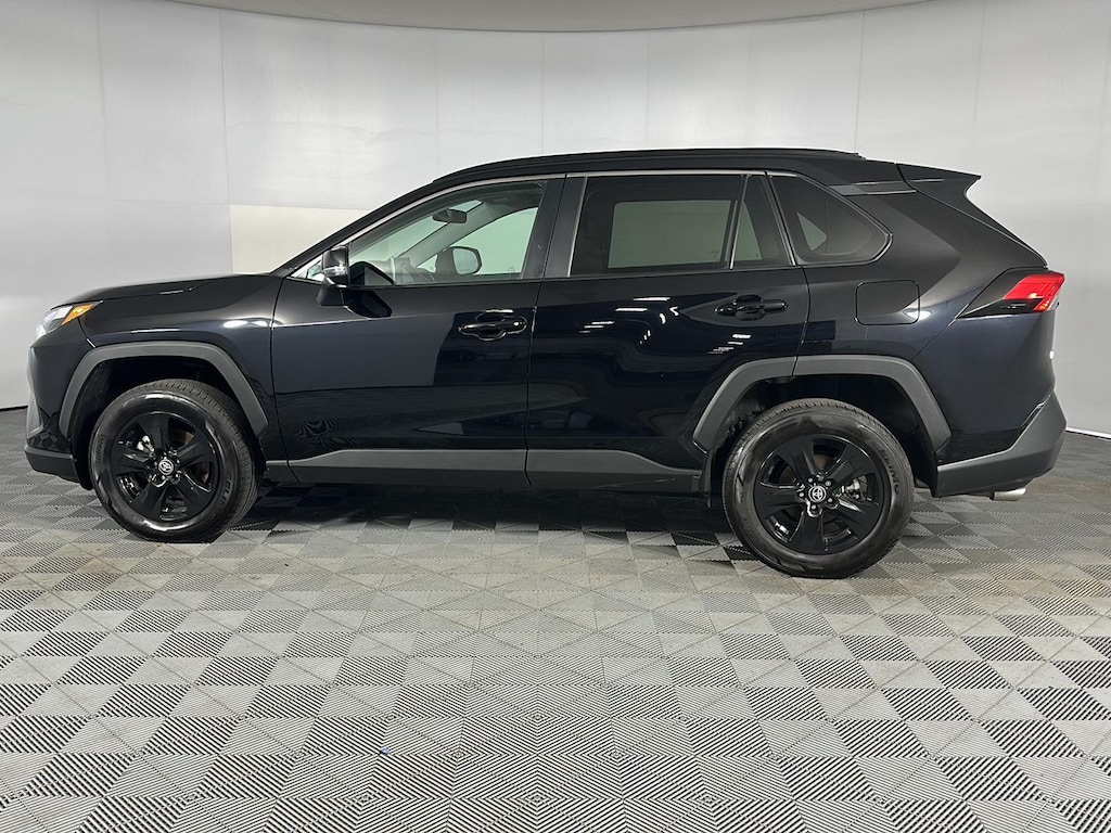 Used 2024 Toyota RAV4 XLE SUV