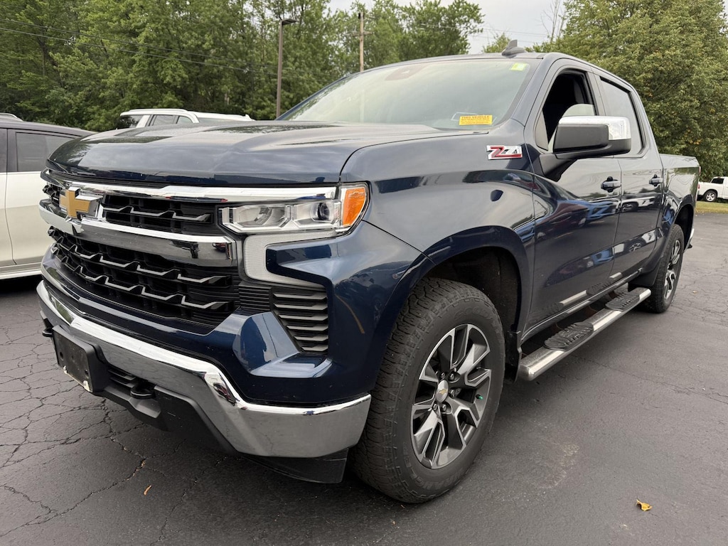 Used 2022 Chevrolet Silverado 1500 LT Truck