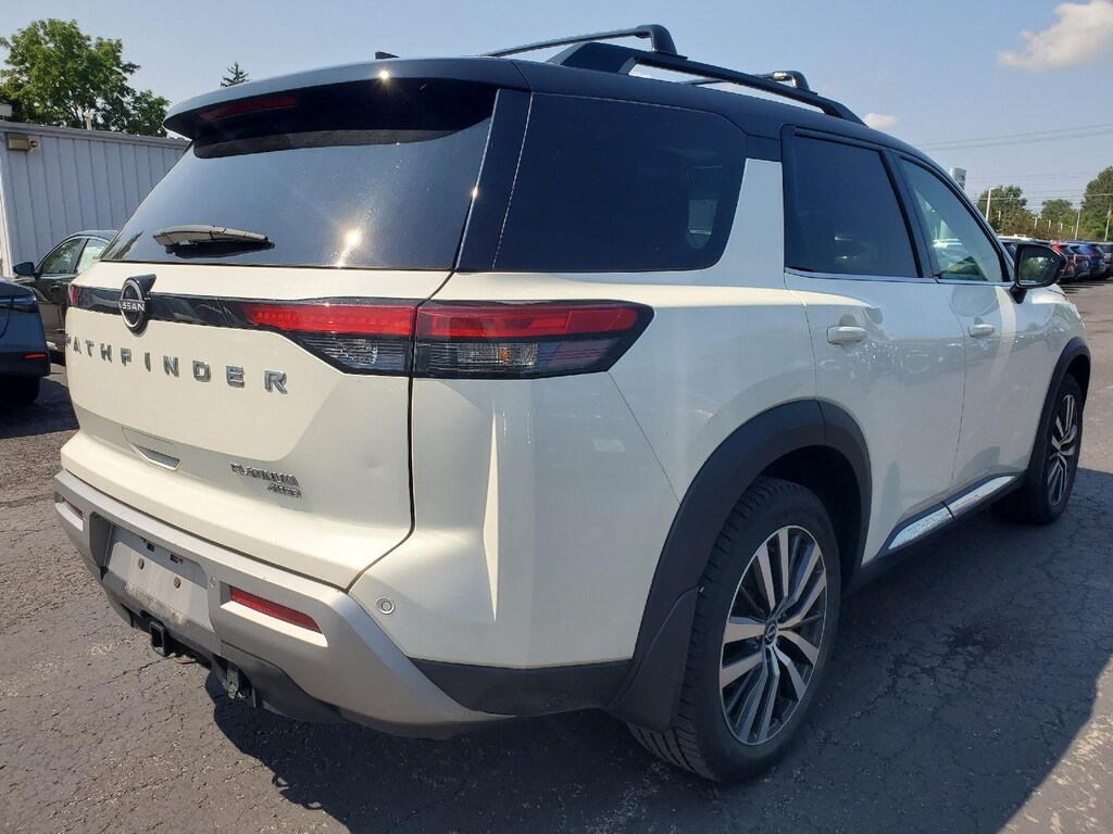 Used 2022 Nissan Pathfinder Platinum SUV