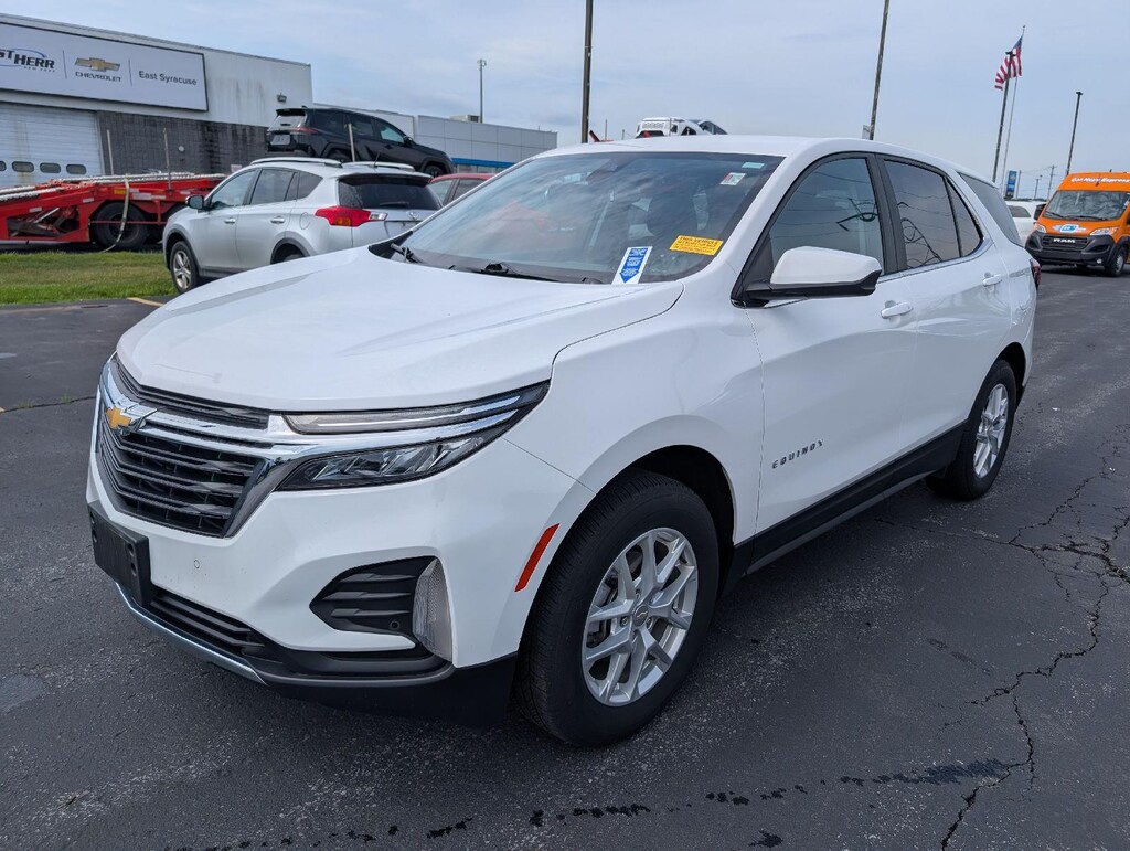 Used 2024 Chevrolet Equinox LT SUV