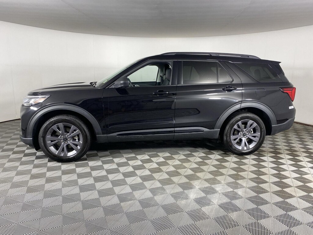 Used 2026 Ford Explorer Active w/200A Pkg SUV