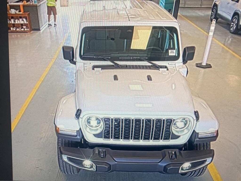 Used 2025 Jeep Wrangler 4xe Sahara SUV