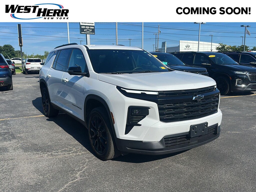 Used 2024 Chevrolet Traverse AWD LT SUV