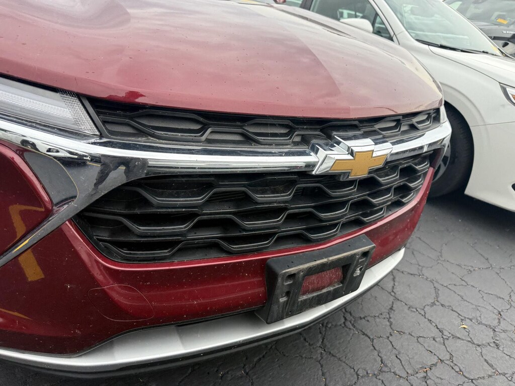 Used 2024 Chevrolet Trax LT SUV