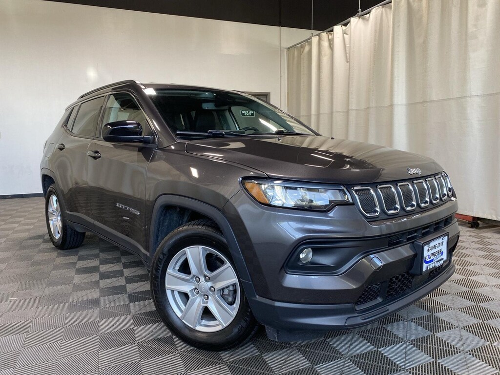 Used 2022 Jeep Compass Latitude SUV
