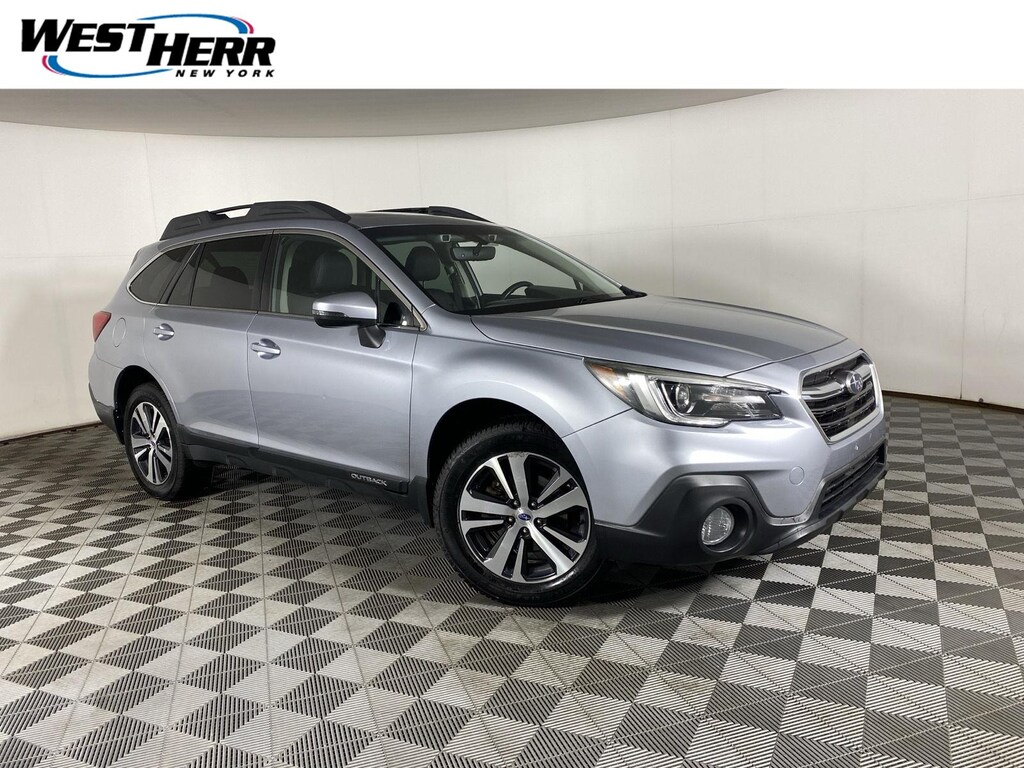 Used 2018 Subaru Outback Limited SUV