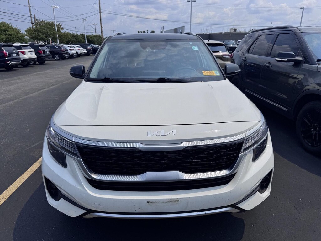 Used 2022 Kia Seltos S SUV