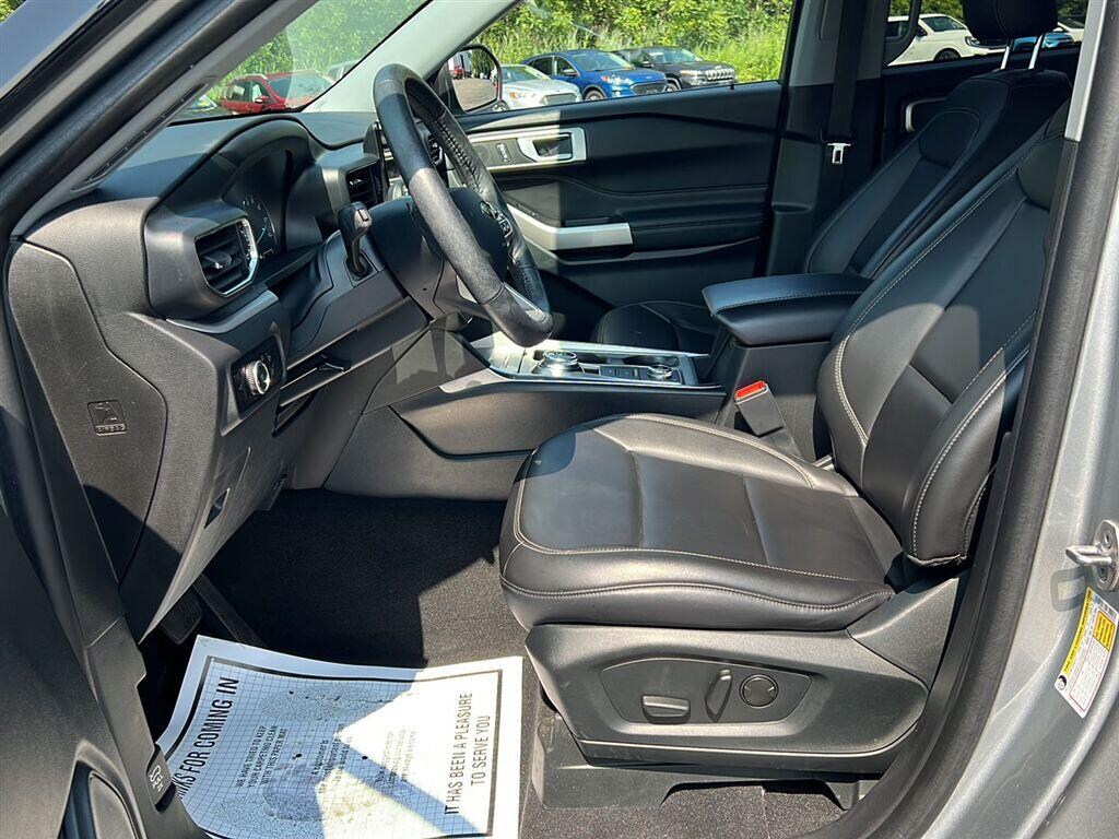 Used 2023 Ford Explorer XLT SUV