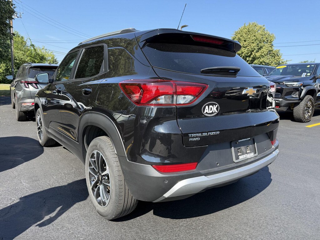 Used 2024 Chevrolet Trailblazer LT SUV