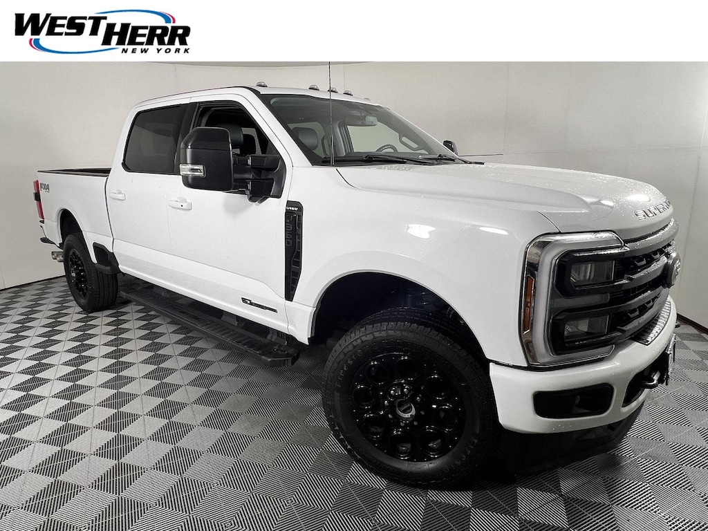 Used 2024 Ford Super Duty F-350 Lariat Truck