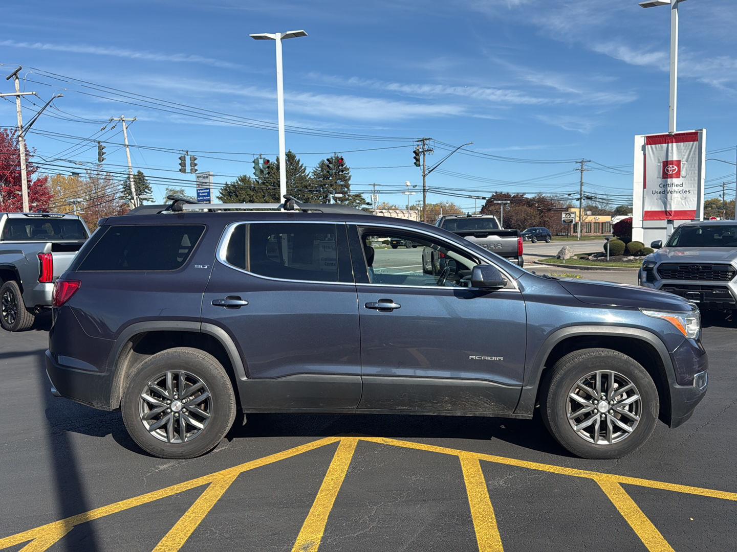 Used 2019 GMC Acadia SLT