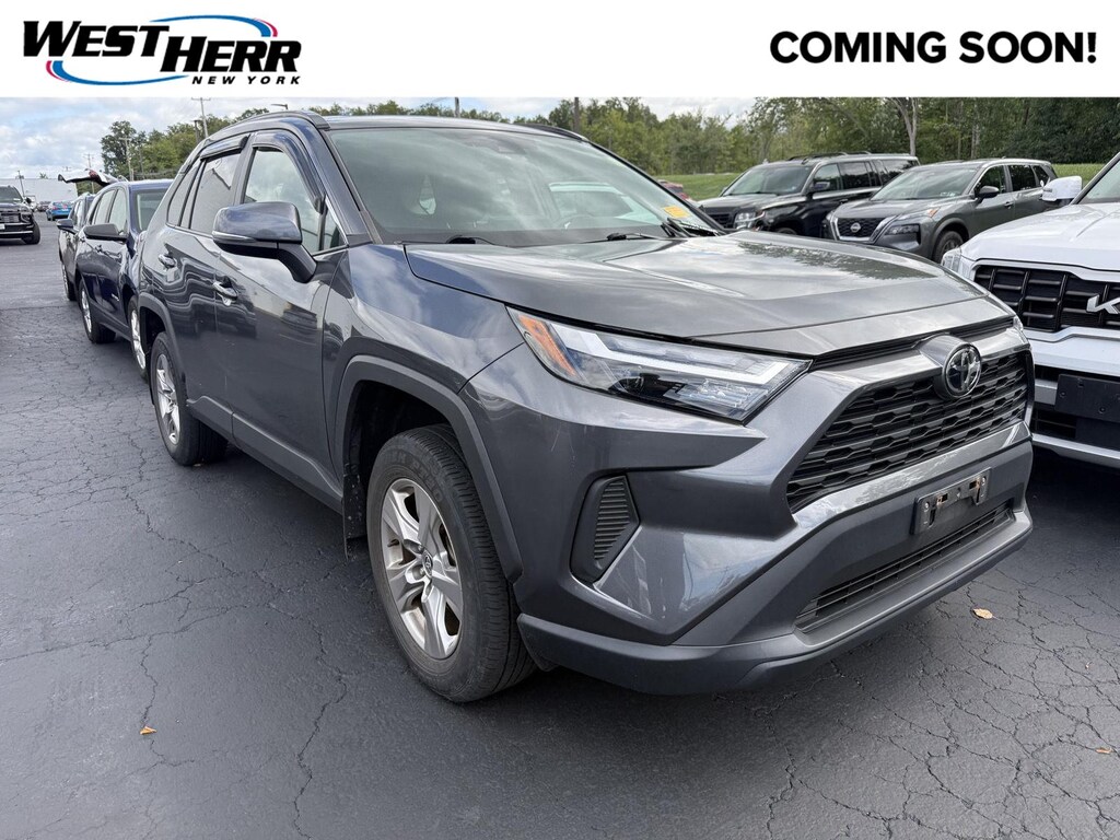 Used 2022 Toyota RAV4 XLE SUV
