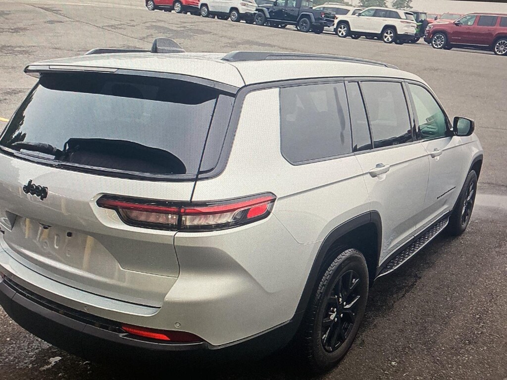 Used 2025 Jeep Grand Cherokee L Altitude X SUV