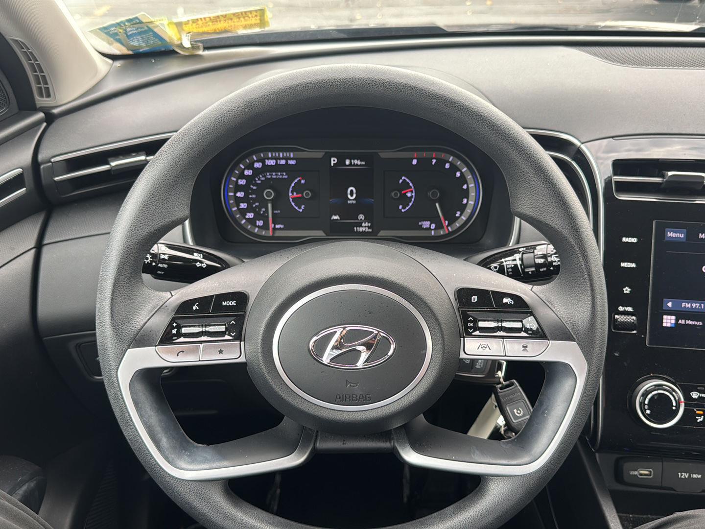 Used 2024 Hyundai Tucson SE SUV