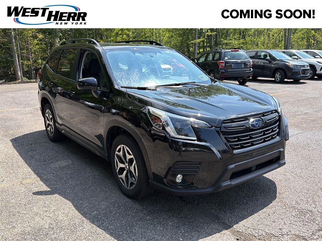 Used 2024 Subaru Forester Premium SUV