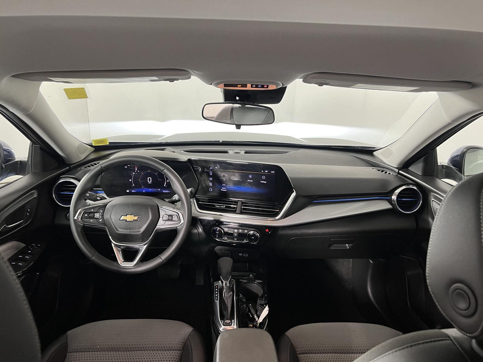 Used 2024 Chevrolet Trax LT SUV