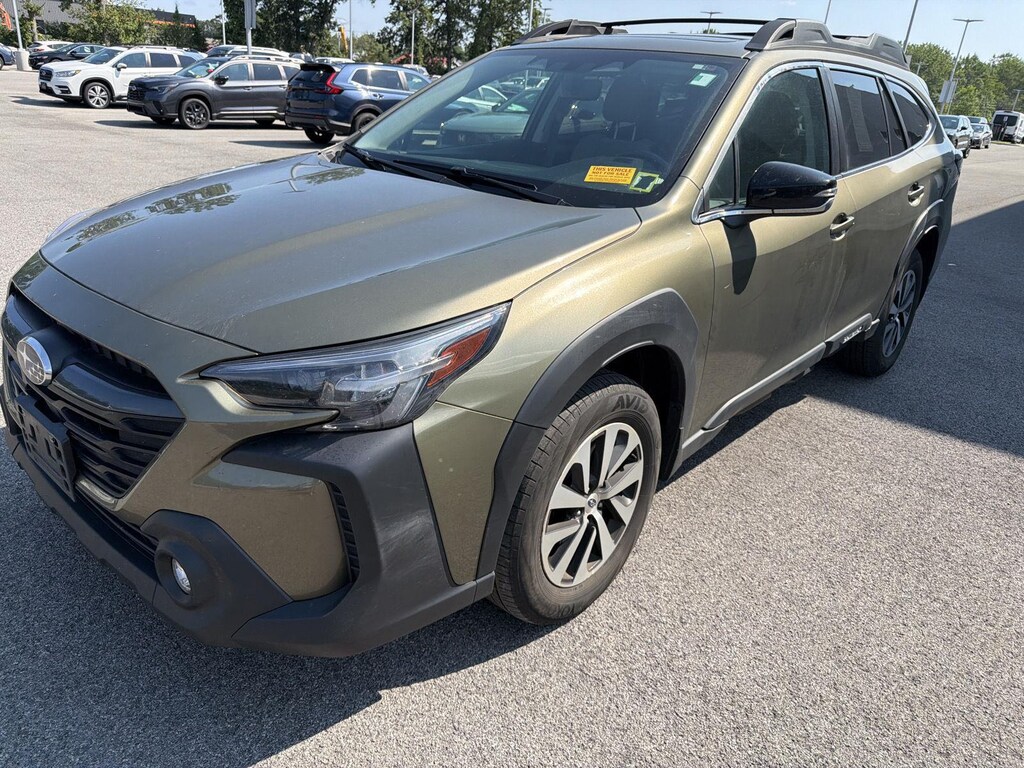 Used 2025 Subaru Outback Premium SUV