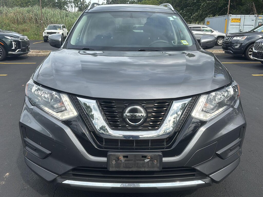 Used 2018 Nissan Rogue SV SUV